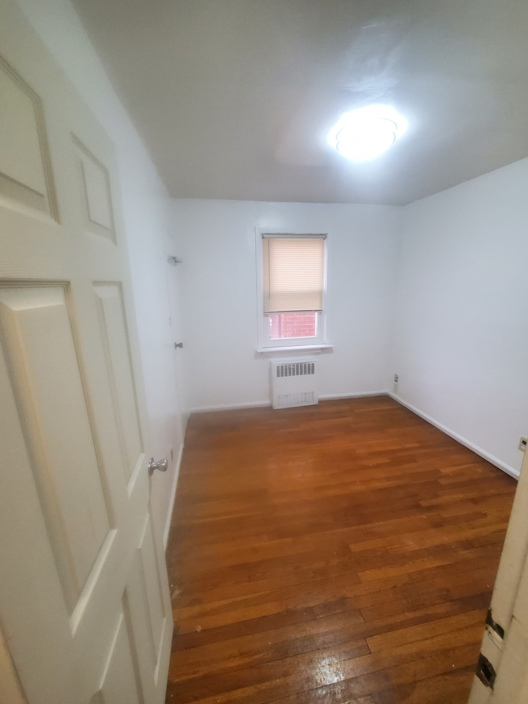 1505 East 98th street - Photo 0