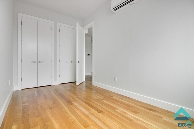 410 Lexington Avenue - Photo 4