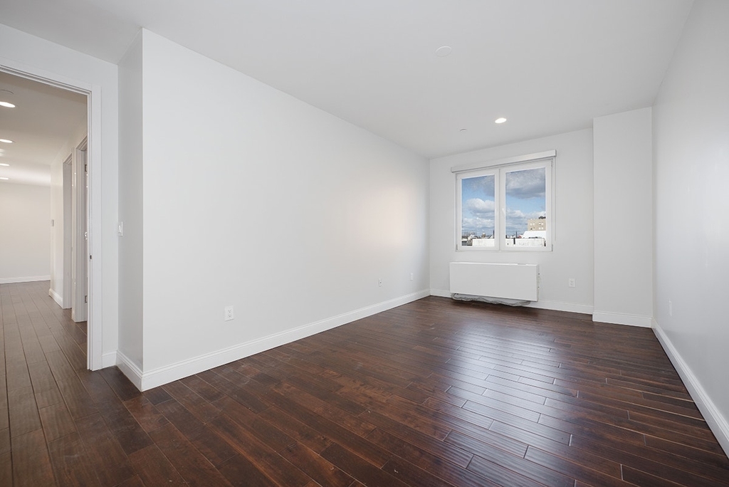 779 Wyckoff Ave - Photo 1