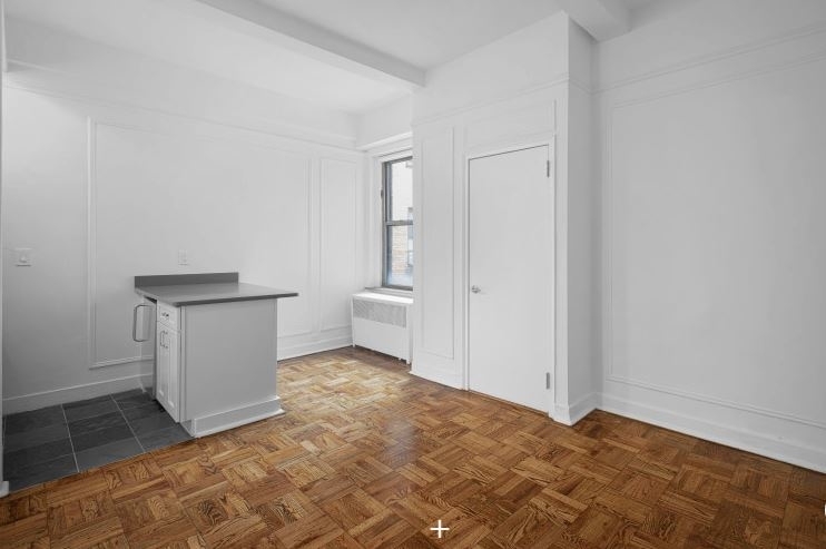 165 west 70th street  - Photo 0