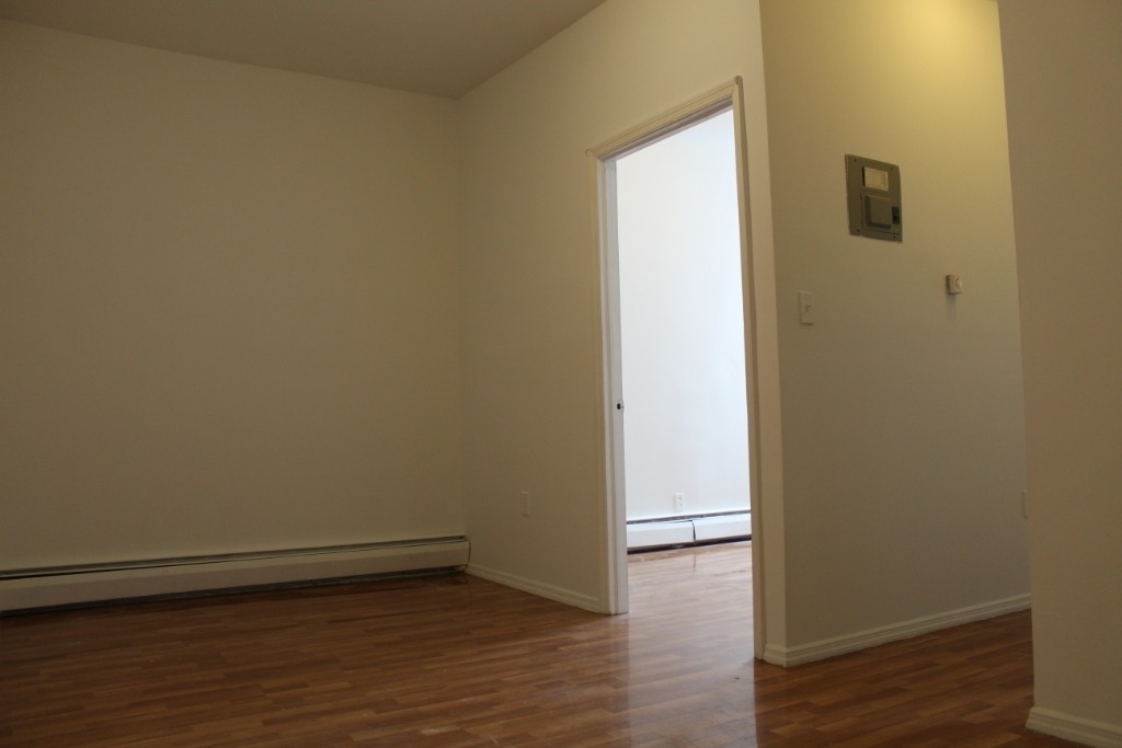 237 Starr Street - Photo 1