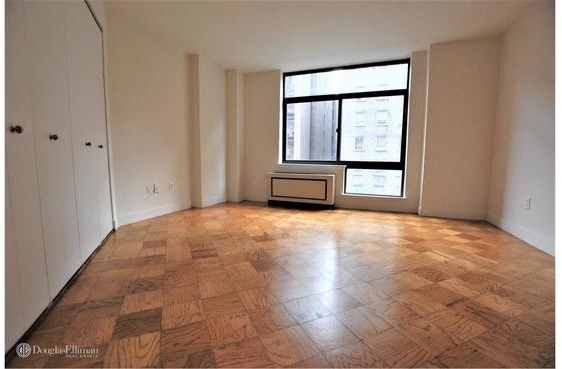 303 East 43 Street  - Photo 4