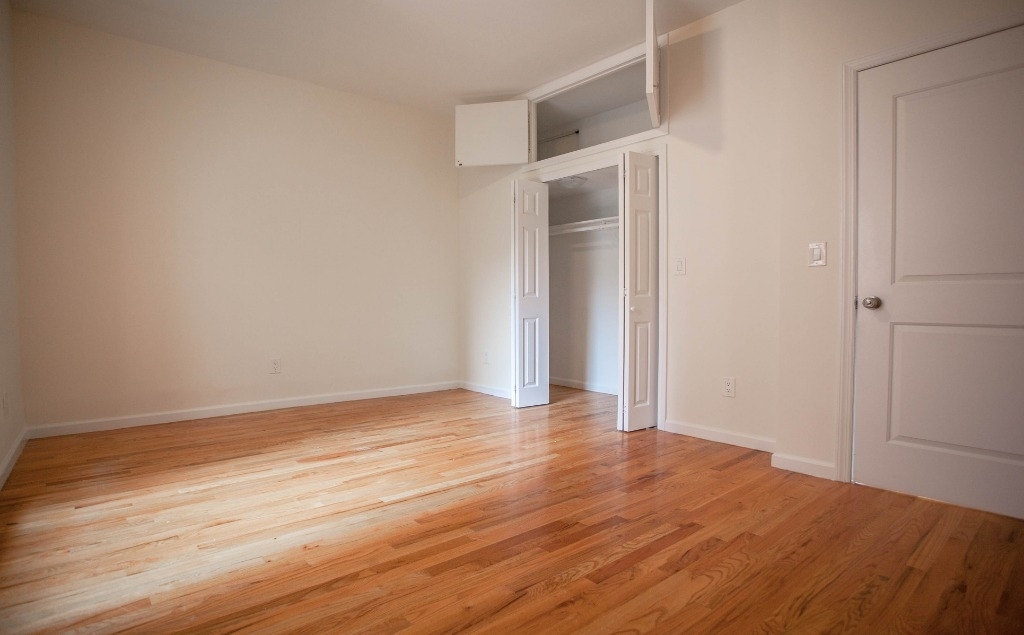 210 West 94th Street - Photo 1