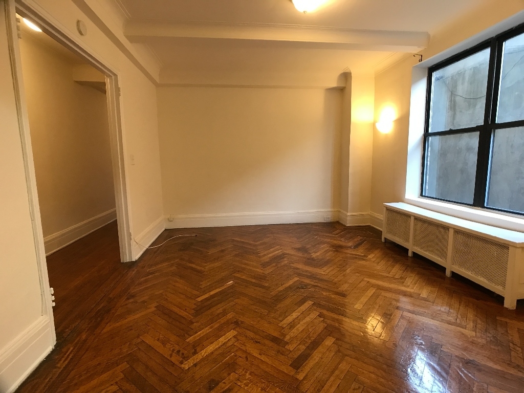 77  West 104th Street - Photo 1