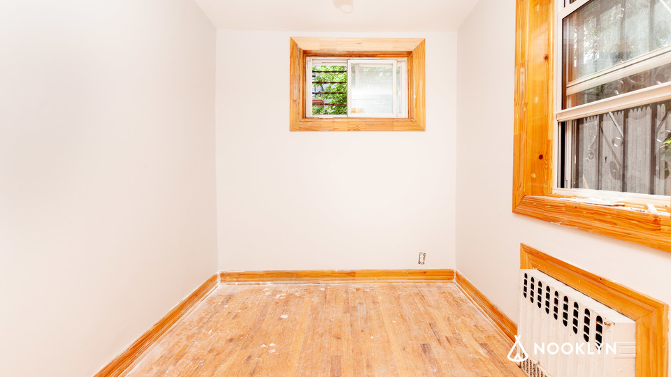 564 willoughby - Photo 1