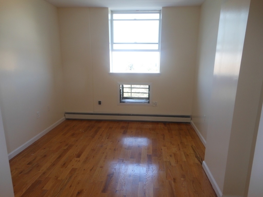 257 15th Street - Photo 6