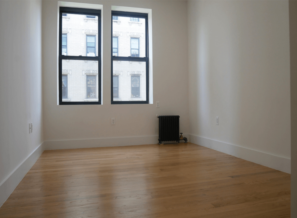 3505 Broadway  - Photo 4