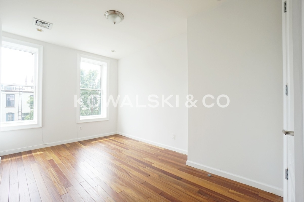 336 10th St. - Photo 6