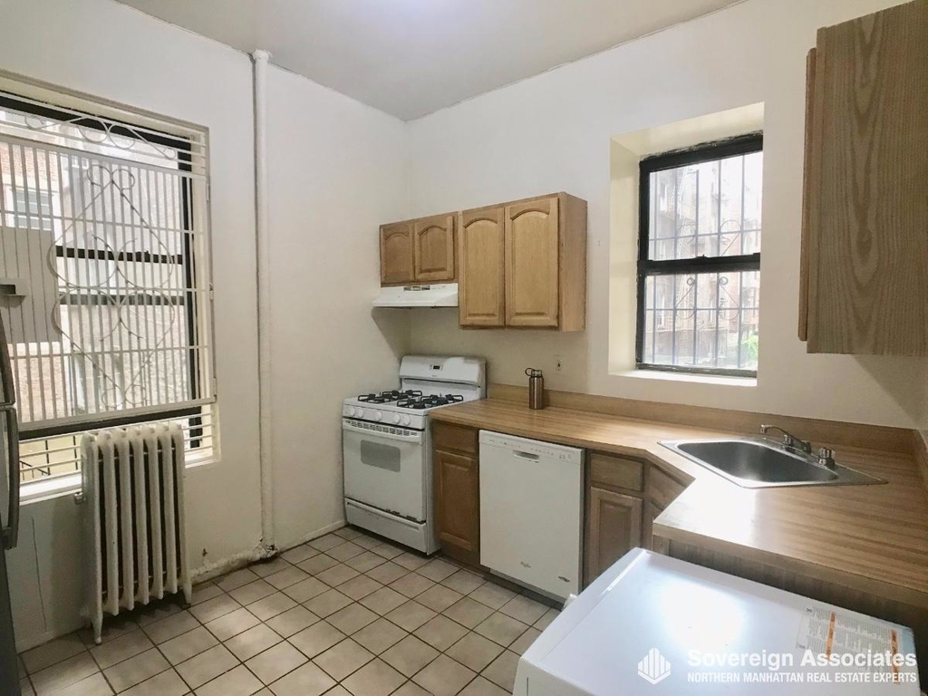 215 West 106th Street - Photo 5