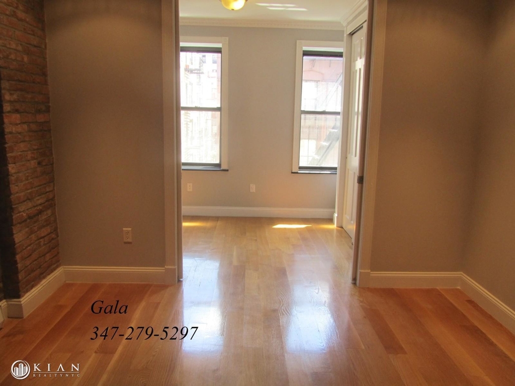 W 103rd St. - Photo 2