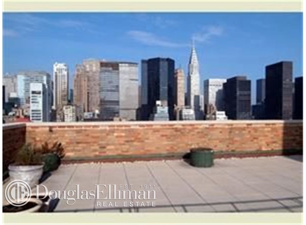 10 Park Avenue - Photo 6