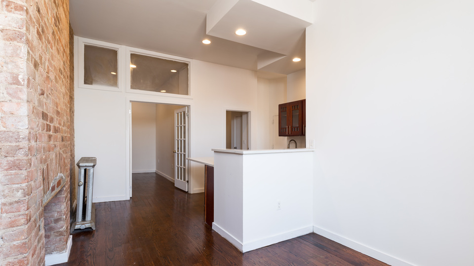 1020 Bedford Ave. - Photo 1