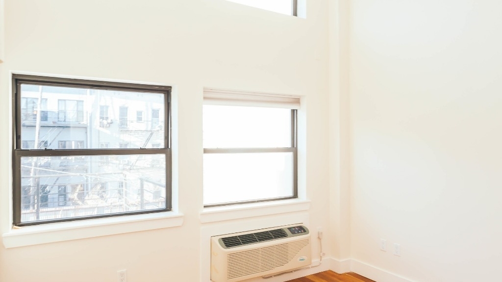 707 Hart St, Bushwick, Brooklyn. - Photo 4