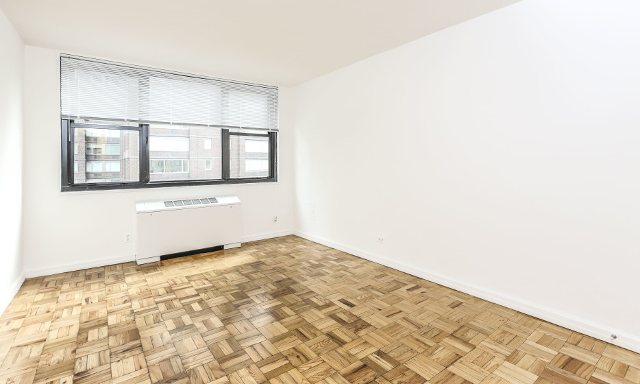 315 West 57th Street - Photo 0