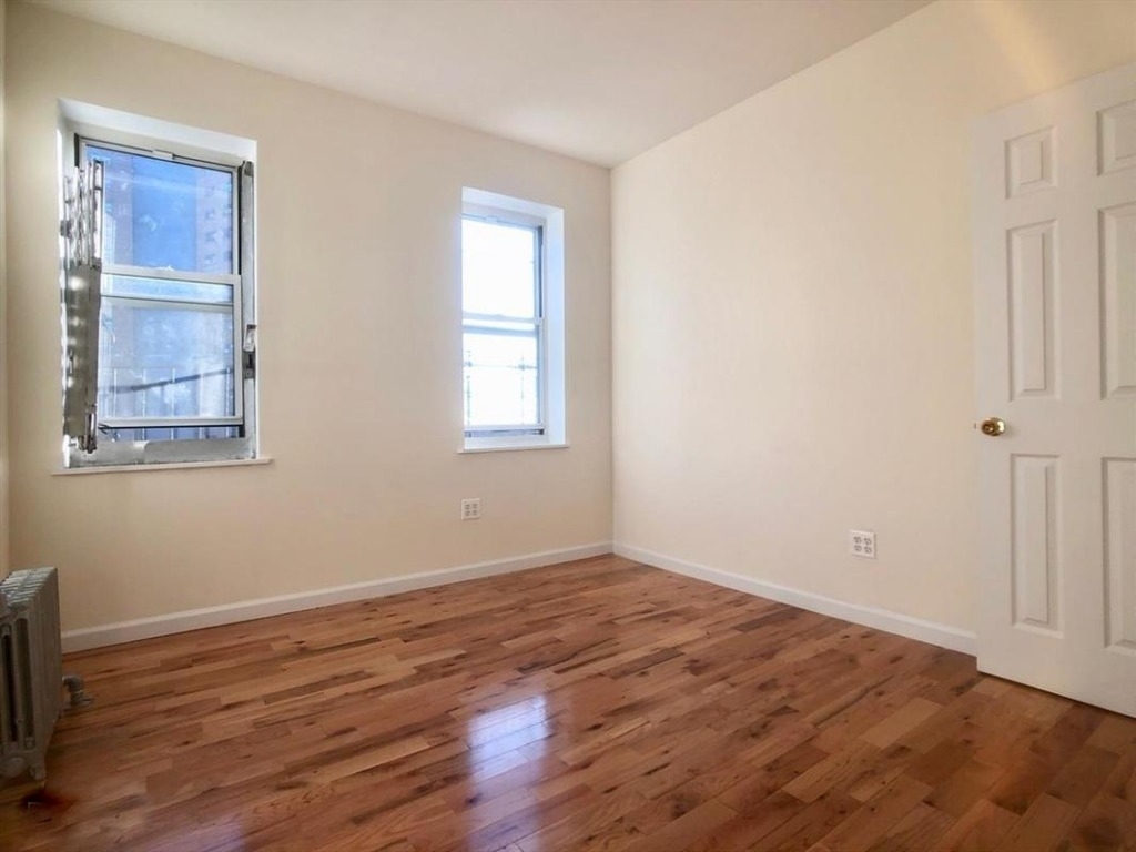 516 w 134th street - Photo 1