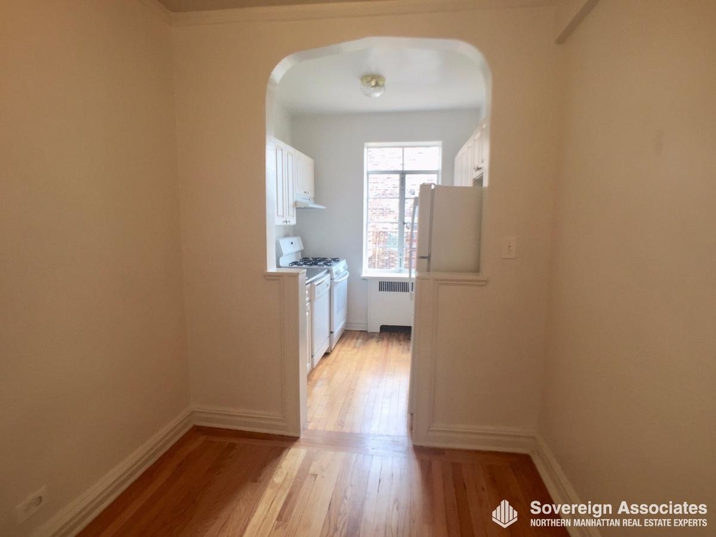 135 West 225th Street - Photo 15