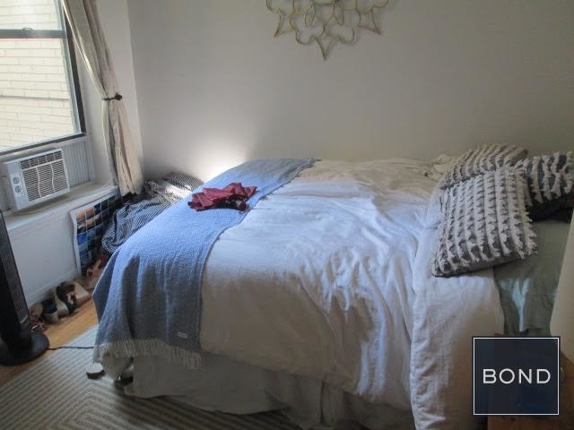 304 East 77th Street - Photo 5