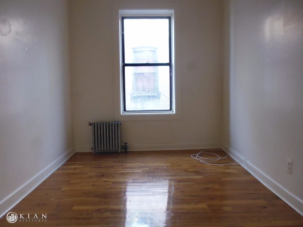 W 163rd St. - Photo 3