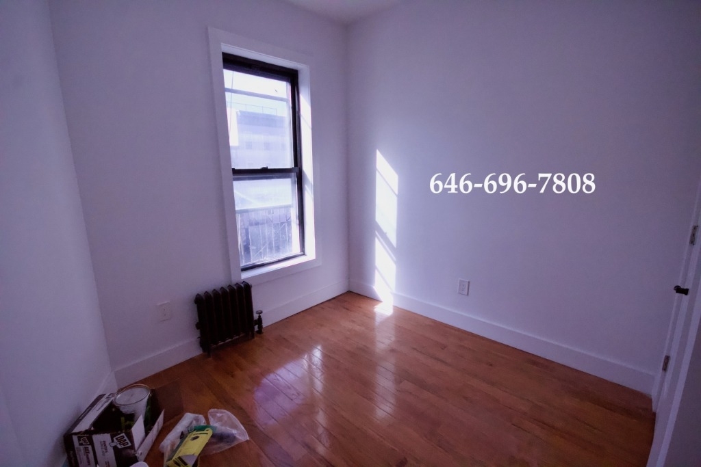 1130 Lafayette Ave - Photo 5