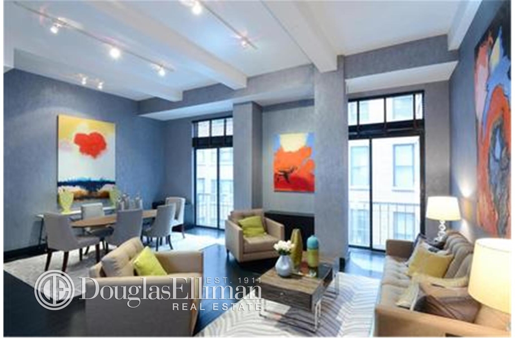 130 West 15th St - Photo 1