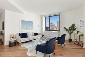 411 west 35th st - Photo 4