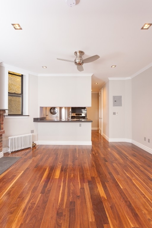 209 E 25th - Photo 1