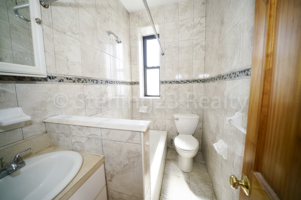 31-06 38th Street, Astoria, Ny, 11106 - Photo 6