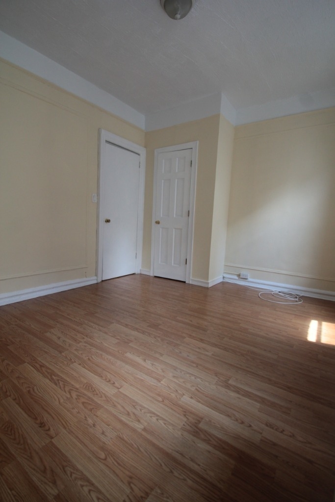 3657 Broadway - Photo 2