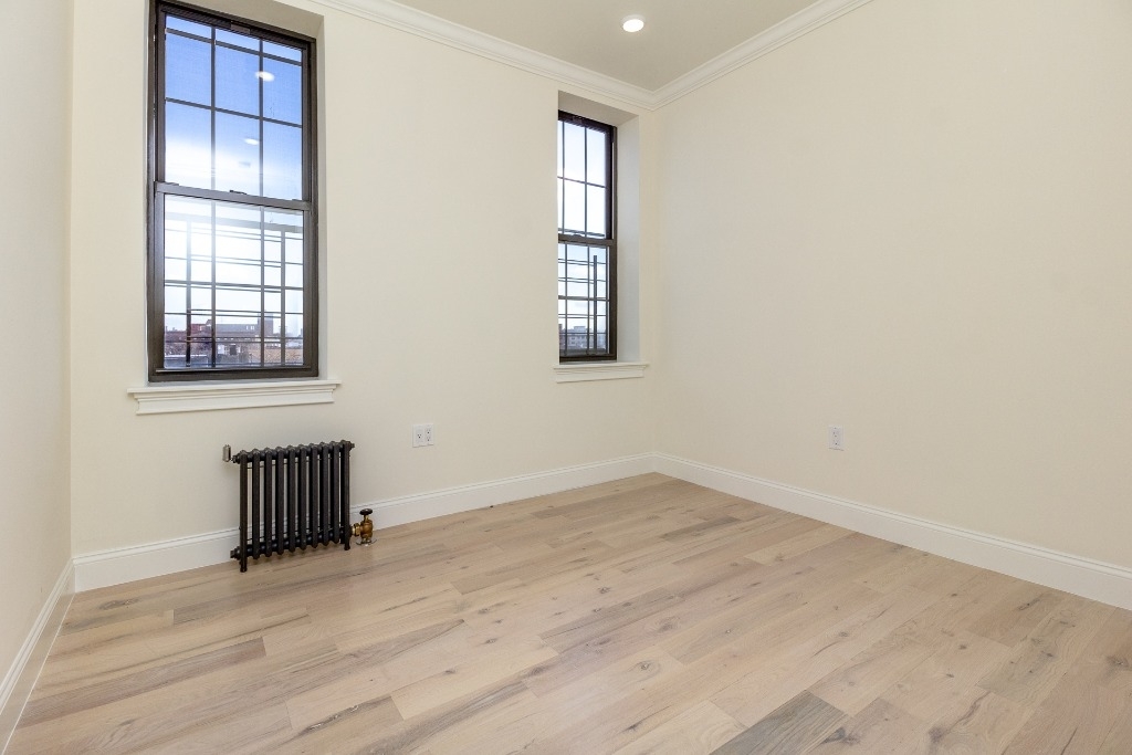 946 Bushwick Avenue - Photo 3