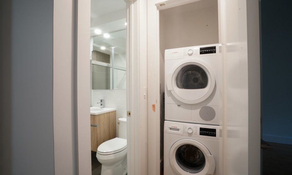 2 Bedroom 2 Bath on West 57th street with washer and dryer in the unit - Photo 6