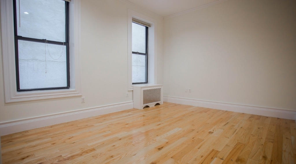 264 West 19th street - Photo 9