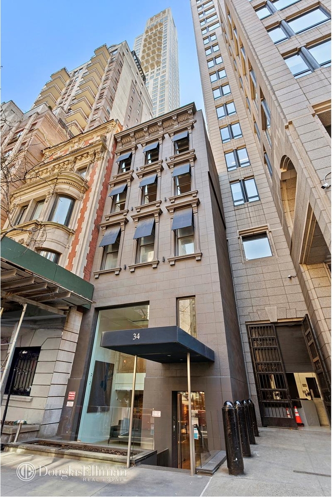 34 East 61st St - Photo 8