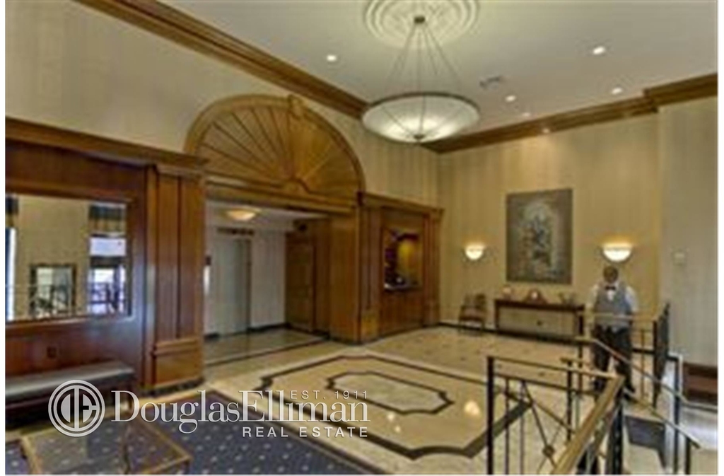 200 East 64th St - Photo 14