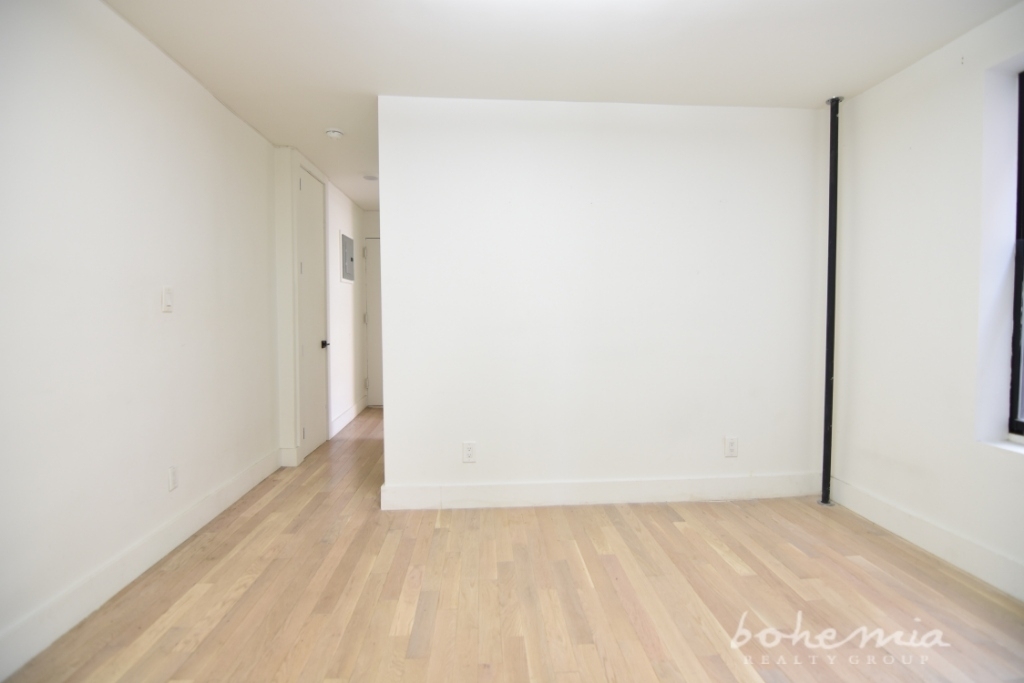 137 West 137th street  - Photo 2