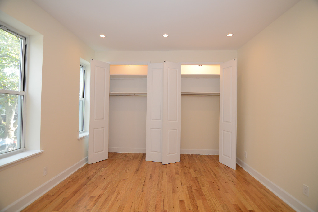 2325 Foster Avenue - Photo 1