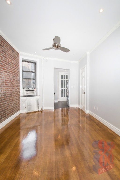 214 E 25th - Photo 1