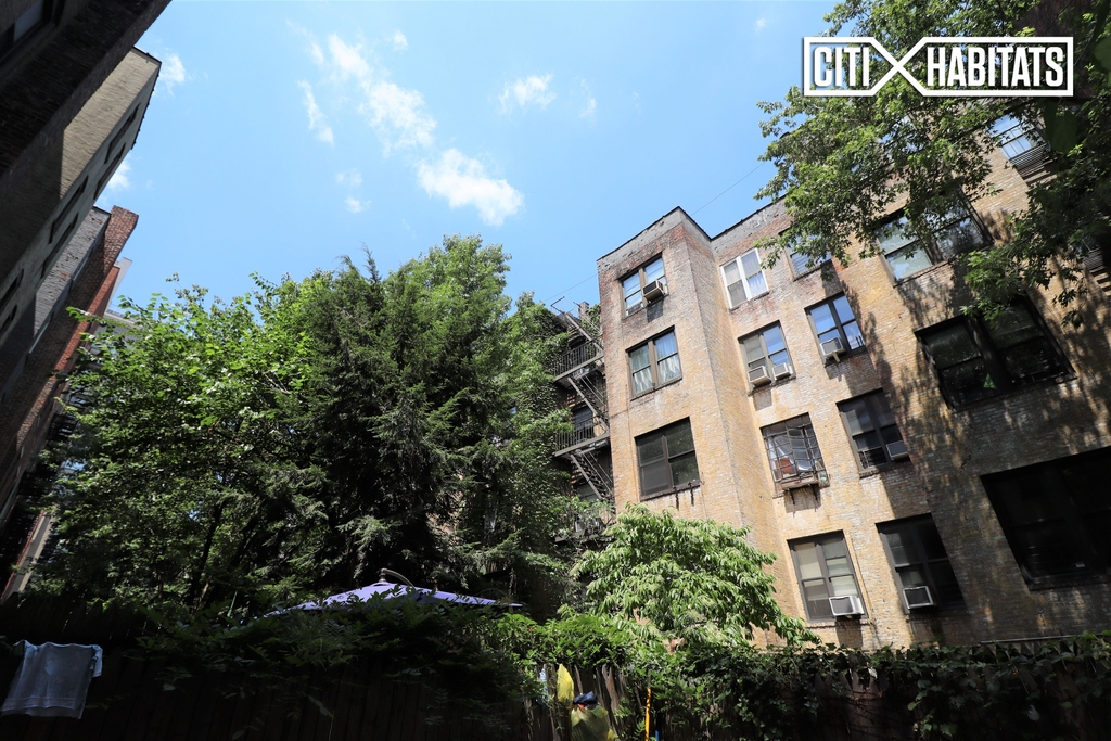 535 East 87th Street - Photo 0