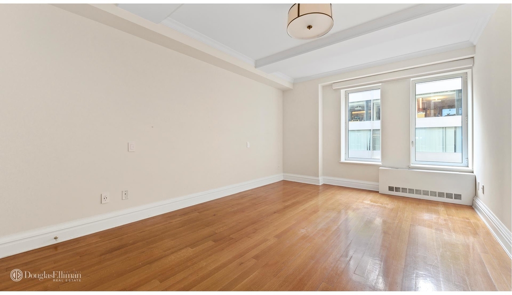 502 Park Avenue - Photo 5