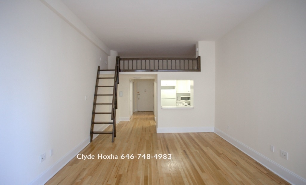 1 Astor Place - Photo 1