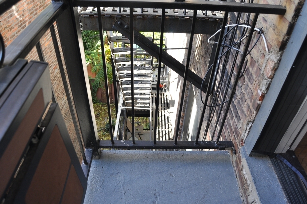 East 75th street  - Photo 4