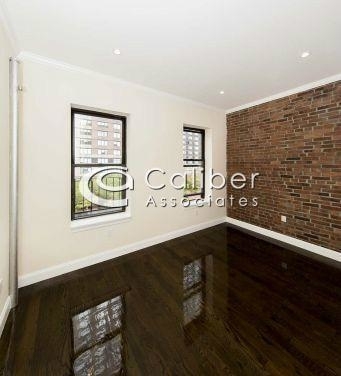 3rd Avenue - Photo 1