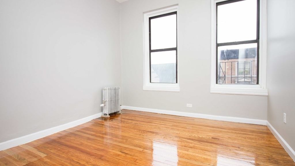 810 Park Place - Photo 3