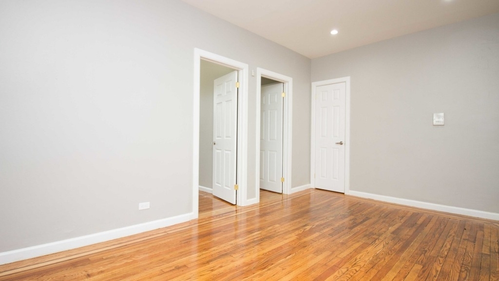 810 Park Place - Photo 2