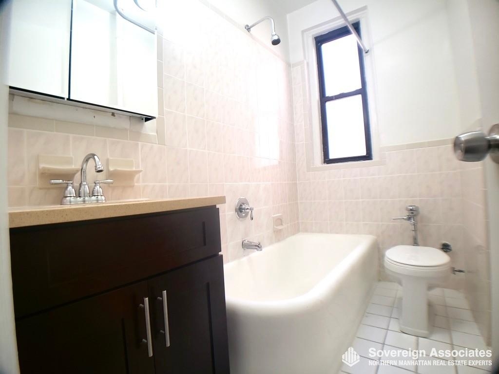 615  Fort Washington Avenue - Photo 4