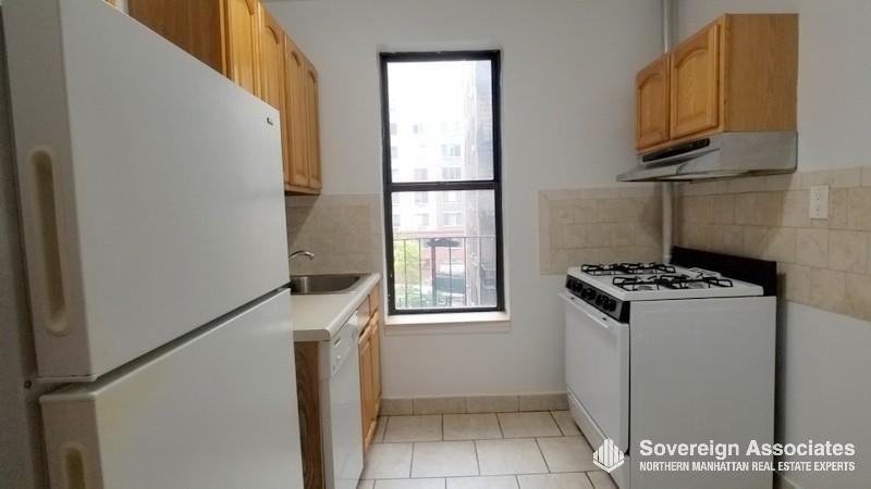 610 West 150th Street - Photo 6