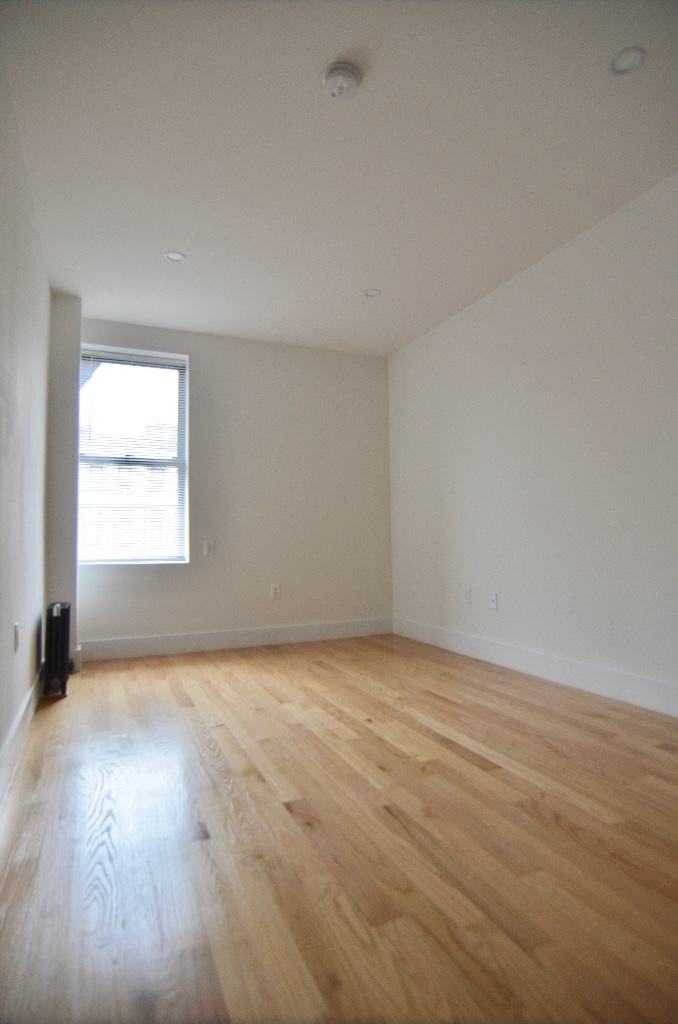 Broadway and West 143rrd Street - Photo 3