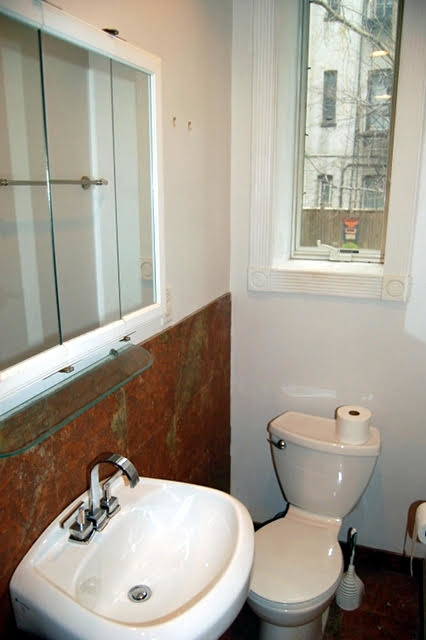 627 East 6th Street - Photo 7