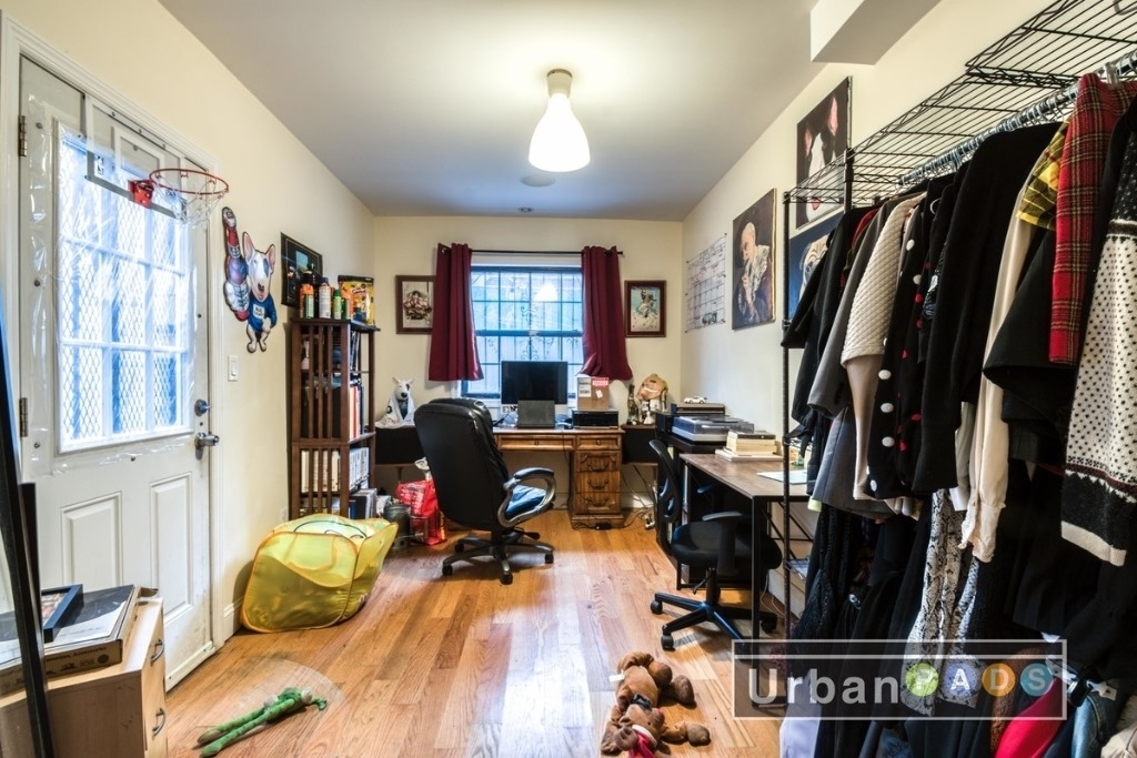 286 Macon Street - Photo 2