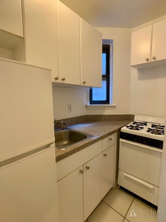 E 55th St. - Photo 1