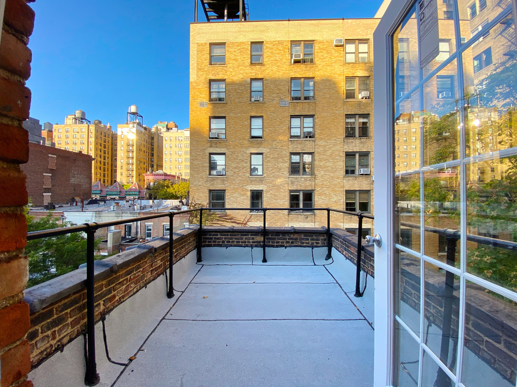 311 West 84th Street - Photo 0